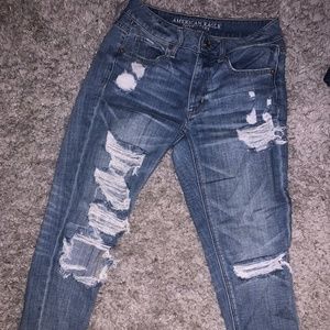 American eagle tom girlfriend ripped jeans